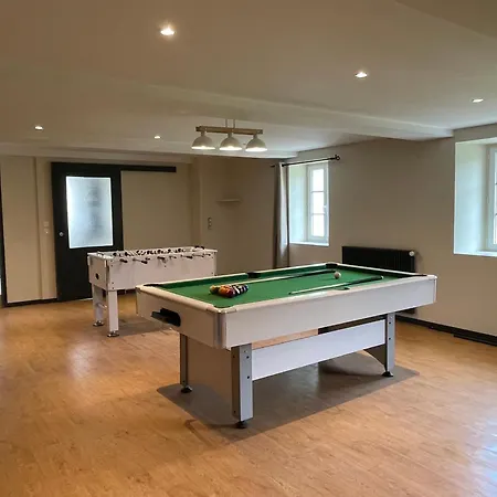 Maison De Leopold - De Groupe - 15 Couchages بيت للعطل *