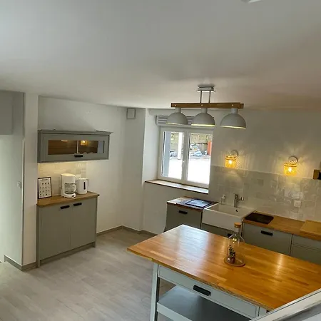 Maison De Leopold - De Groupe - 15 Couchages بيت للعطل