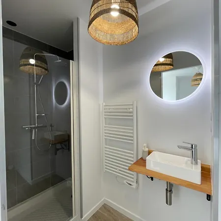 Maison De Leopold - De Groupe - 15 Couchages بيت للعطل Saint-Pierre-de-Semilly