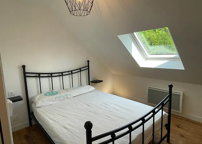 Ferienhaus Maison De Leopold - De Groupe - 15 Couchages Saint-Pierre-de-Semilly